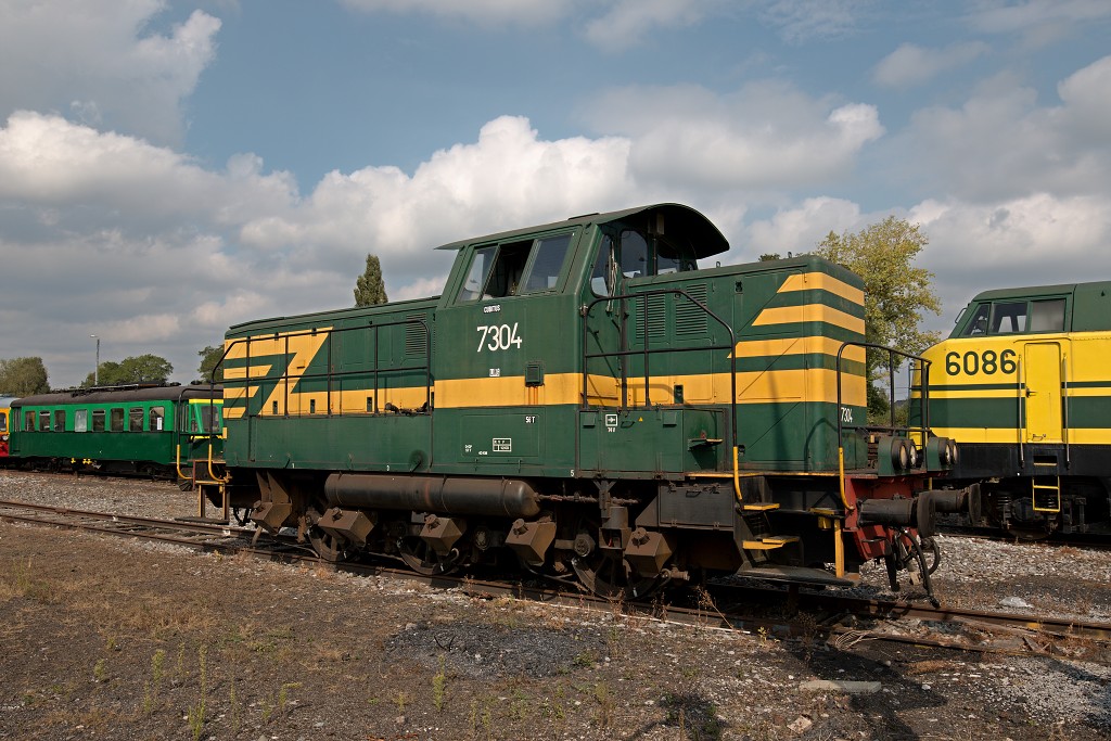 spoorweg spoorwegen hdr ns trein treinen locomotief verkeer transport openbaar vervoer spoor stoomlocomotief station
